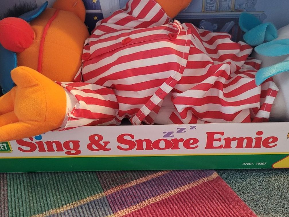 Rare Original Sing And Snore Ernie