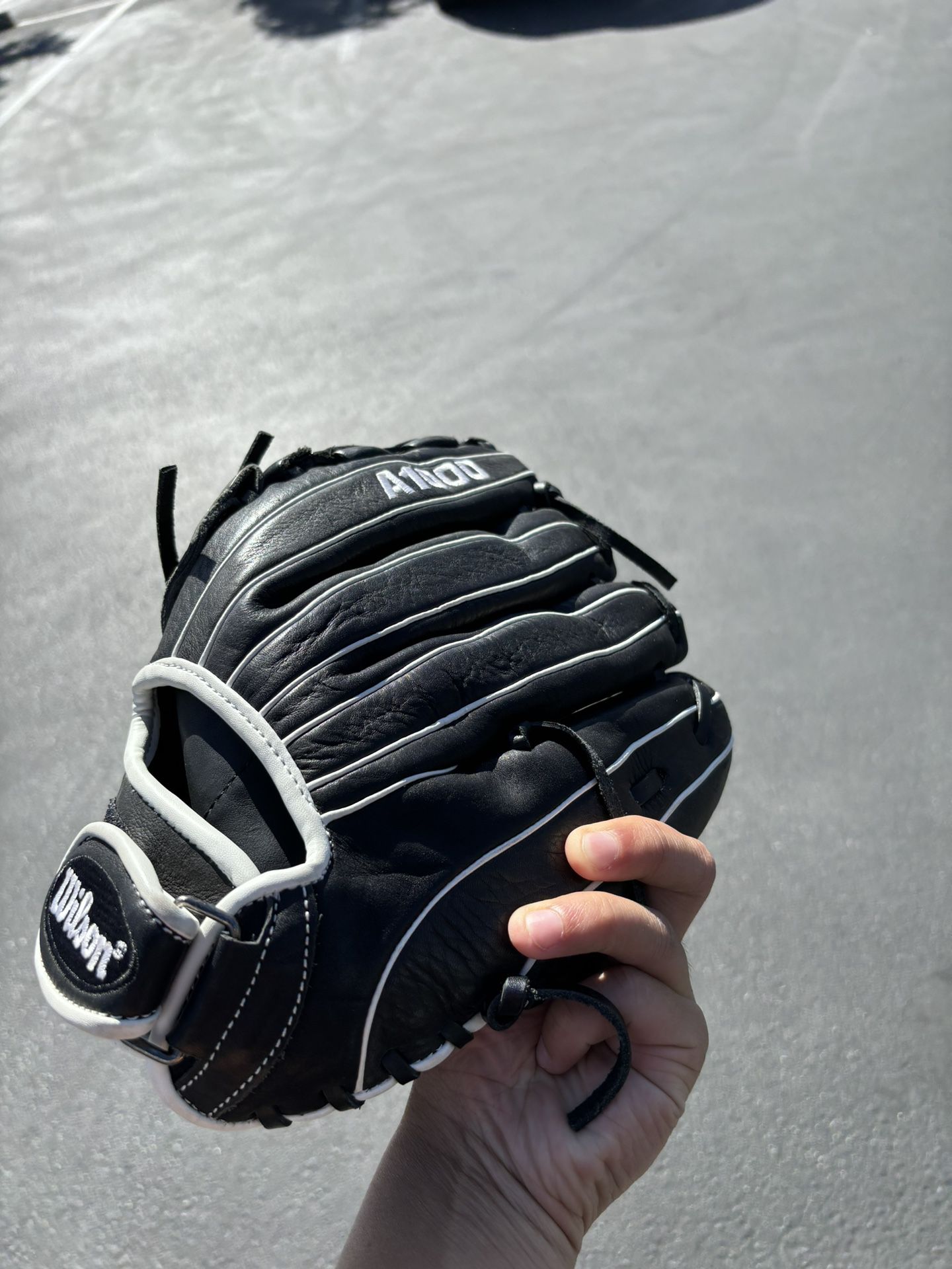 Lefty Wilson A1000 Infield Baseball Gloves 