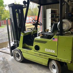 Clark Forklift 6000 Pound Capacity