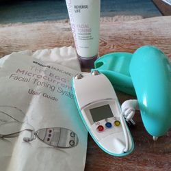 Serious Skincare Microcurrent Facial Toning System.