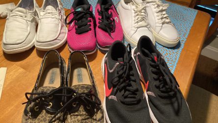 Size 8 Women’s Shoes