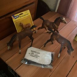 BREYER HORSES
