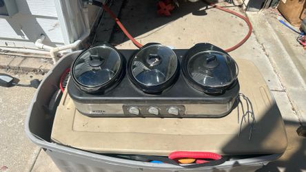 Bella Three Triple Slow Cooker