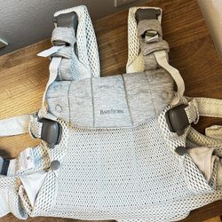 BabyBjorn carrier