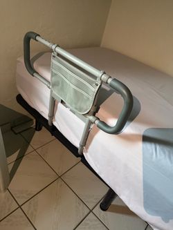 Electric adjustable medical bed