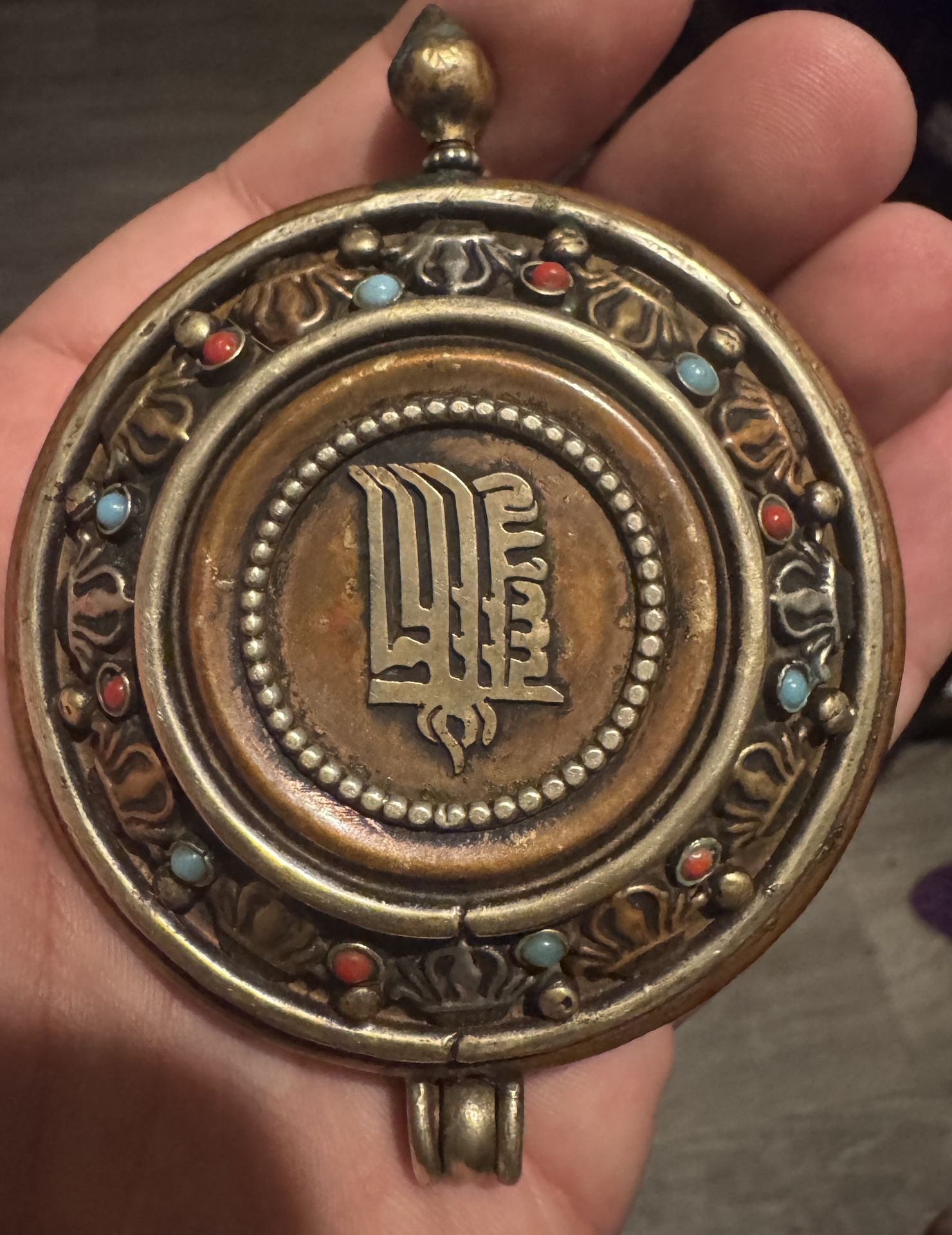 Tibetan Buddhist Nepalese Handmade Jewelry Tricolor Copper Gawu Box Pendant.