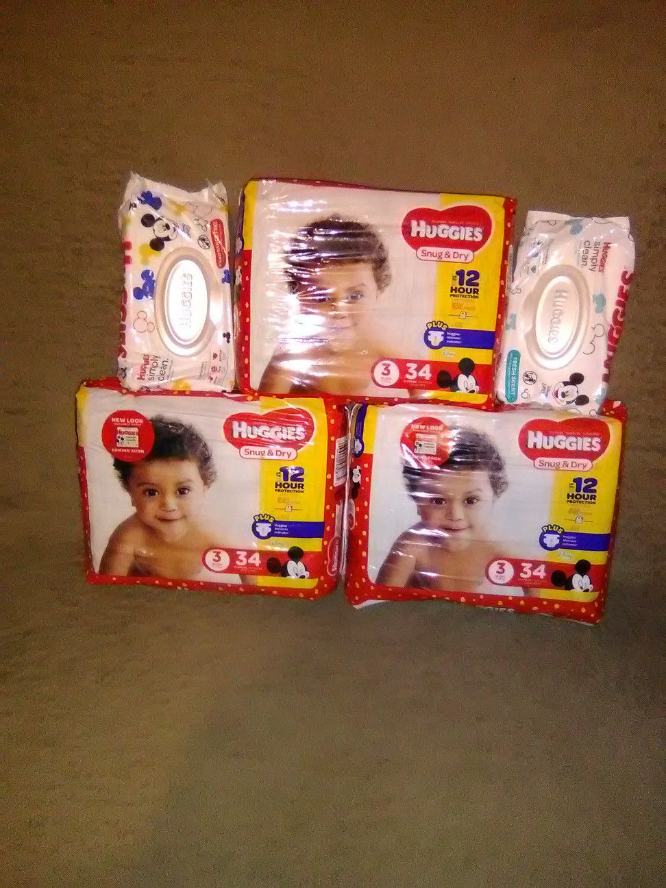 HUGGIES 3 packs size 3 and 2 packs wipes