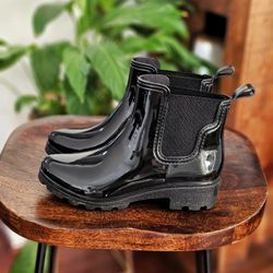 SEVEN7
Halifax Rain Boots Size 8