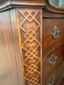 Dresser
