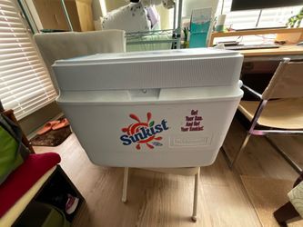 Sunkist cooler by Rubbermaid