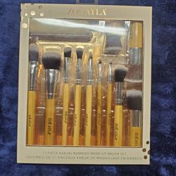 Zoe Ayla 11 Peice Bamboo Makeup Brush Set 