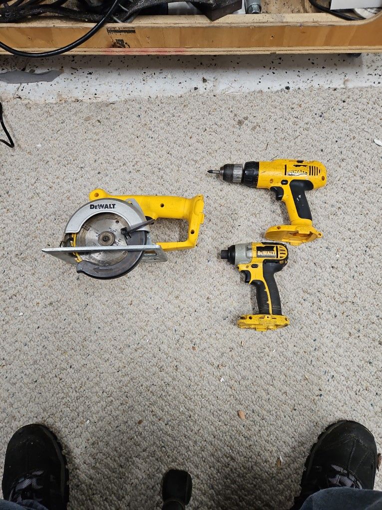 18V DEWALT CORDLESS