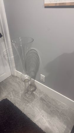 Tall Clear Glass Trumpet Vase center piece for weddings