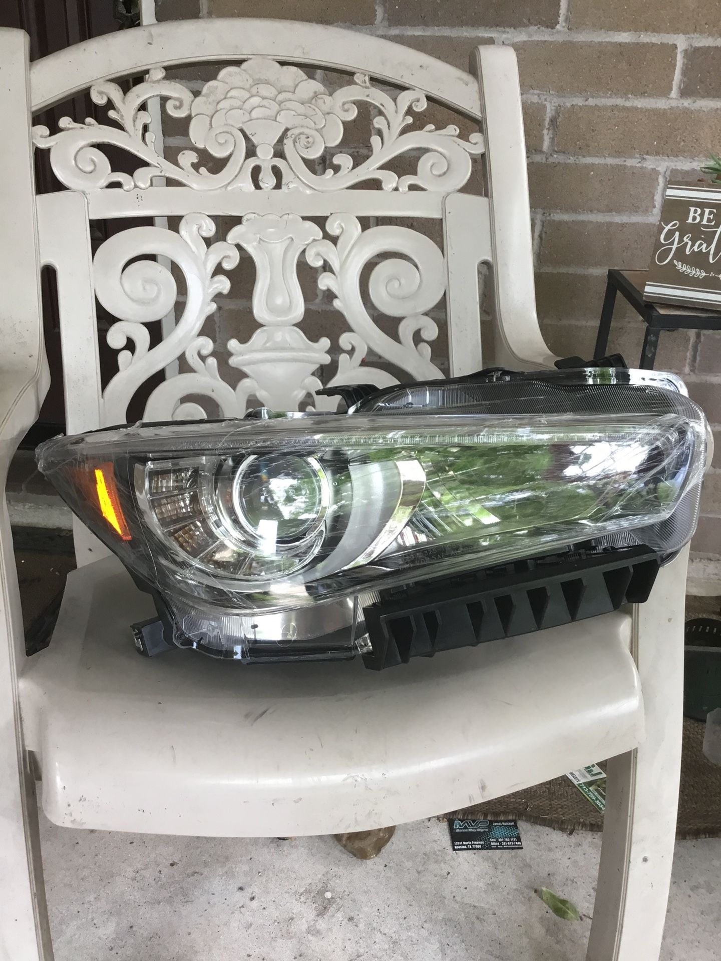 Infiniti Q50 Right Headlight