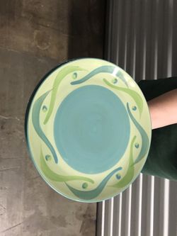 Pair Gail Pittman Provence 7 1/2” salad/dessert plates