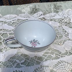 Antique Flat Bottom Cup