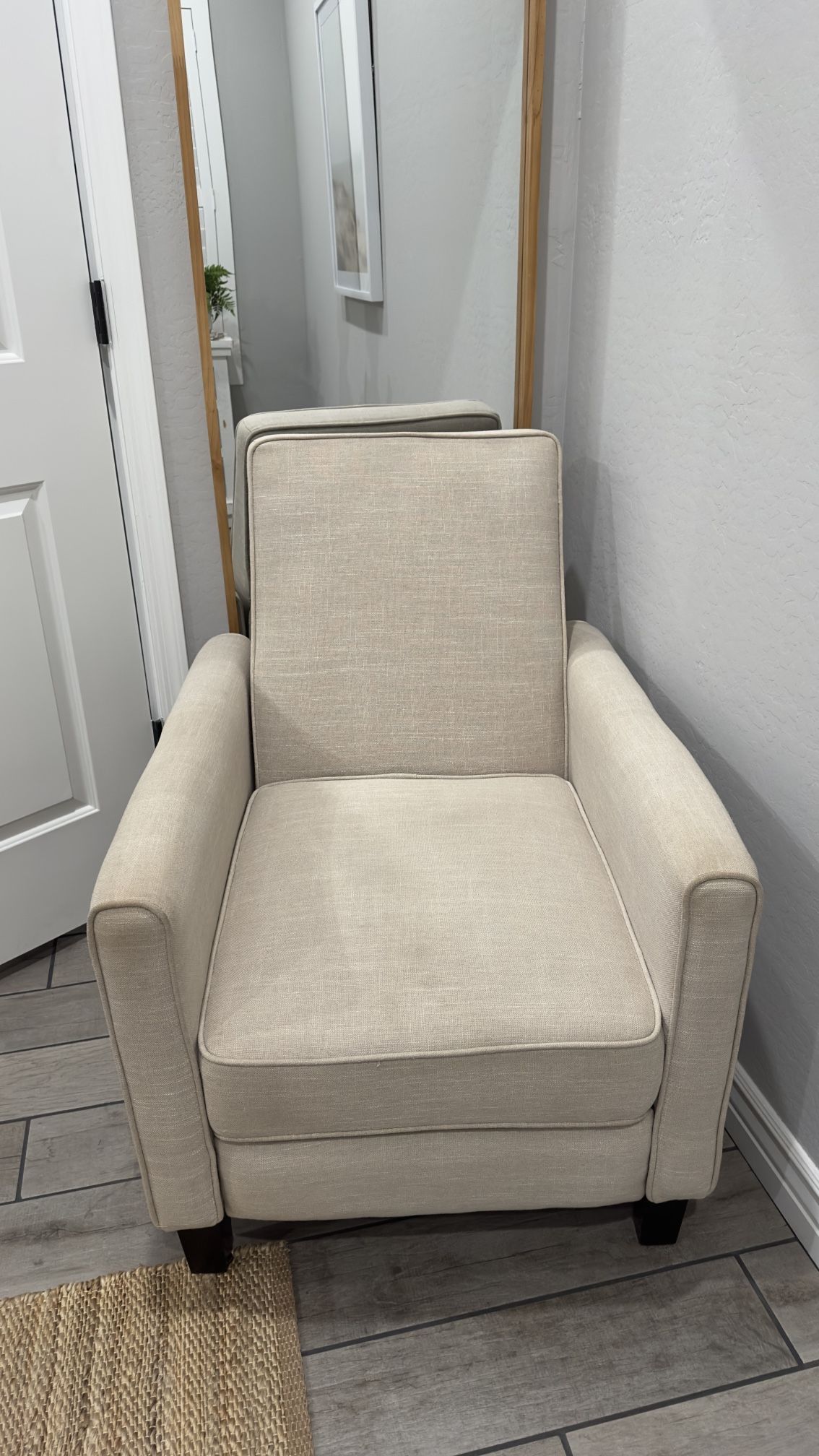 Reclining  Chair