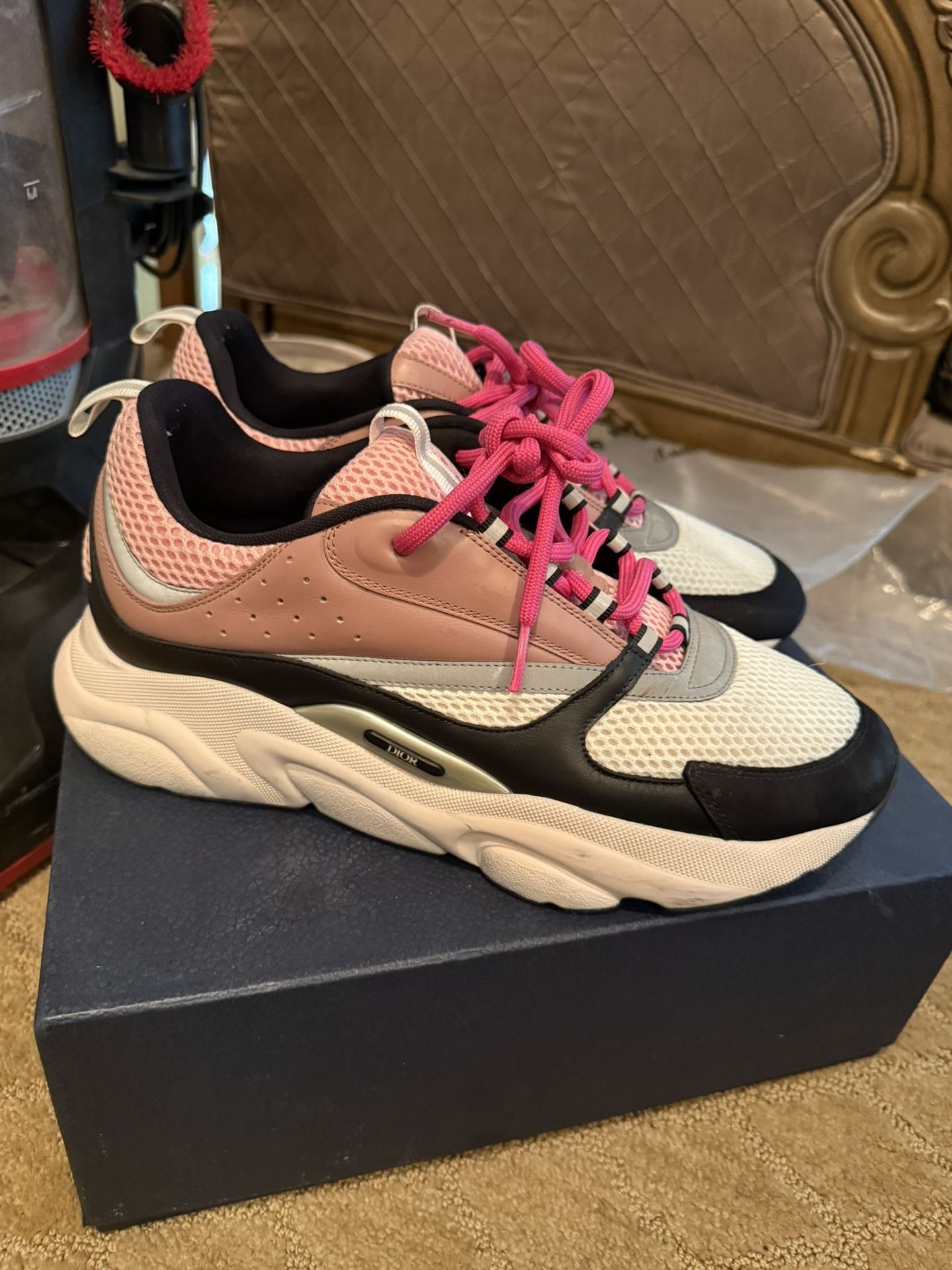 Christian Dior B22s 