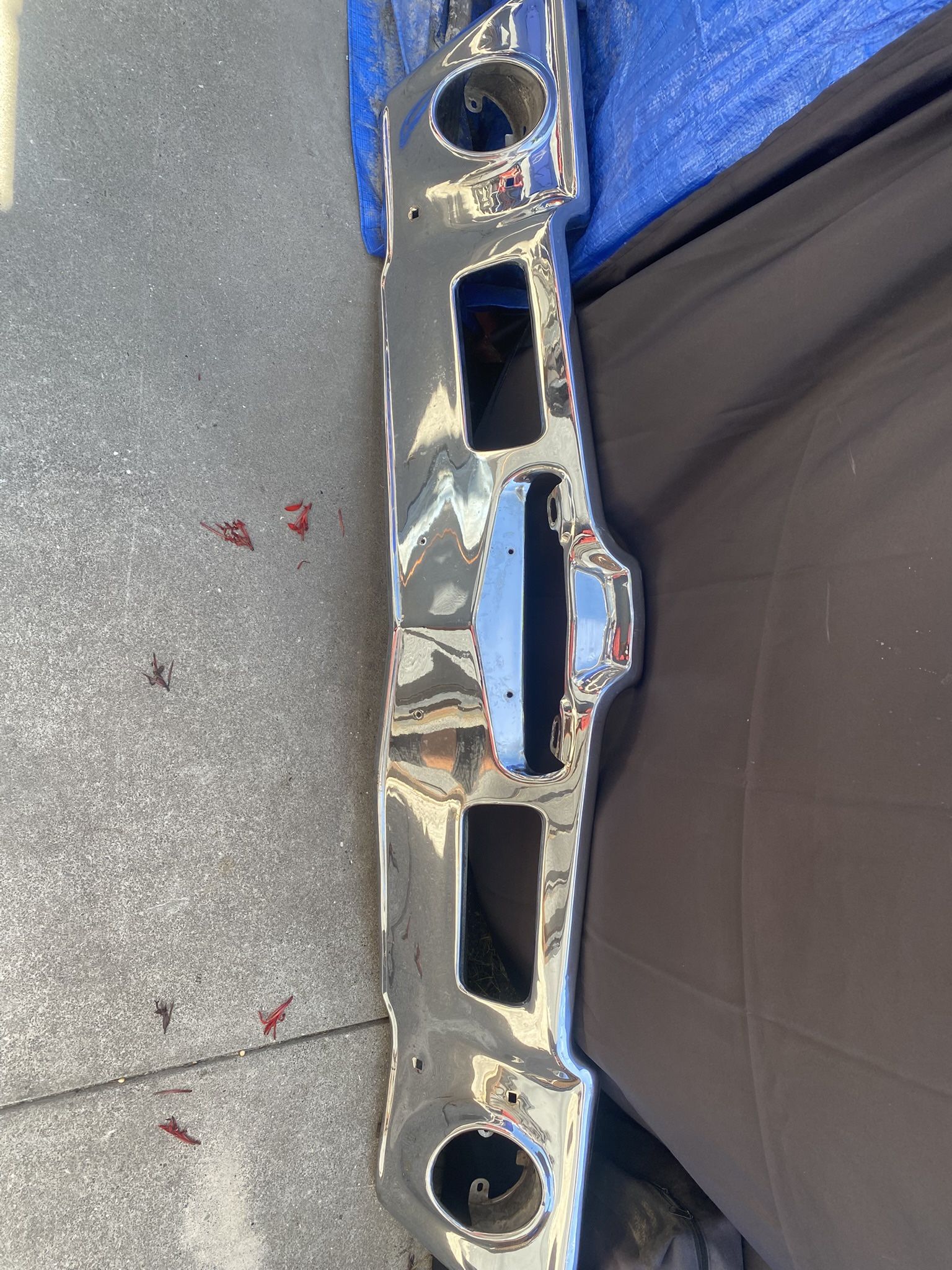 Front bumper for a 1971 cutlass supreme