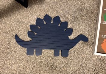 Dinosaur wall decor