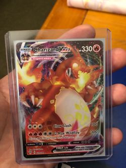 Charizard VMAX