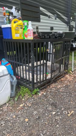 Dog crate