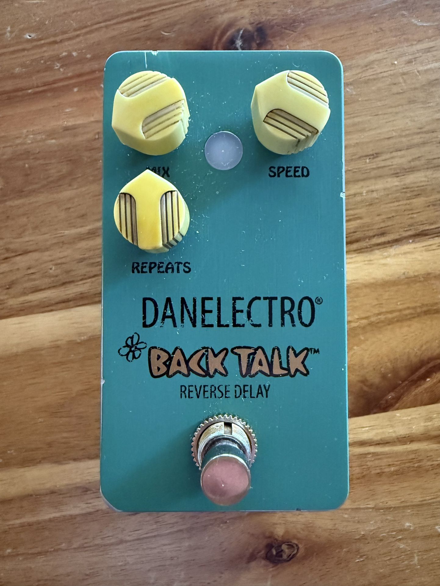 DANELECTRO BACKTALK REVERSE DELAY PEDAL