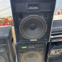 2 Speakers