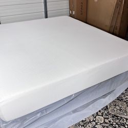 Vaya Memory Foam Mattress - KING 