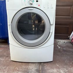 Whirlpool duet ultra capacity gas dryer