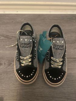 SATOSHI VANS