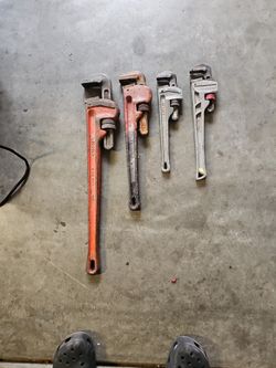 Pipe Wrench