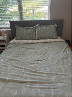 Queen size bed- grey colour