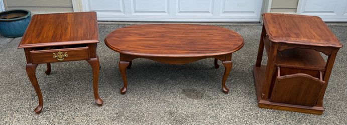 Coffee table /  End Tables