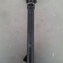 Giant Drop post  [Large ]