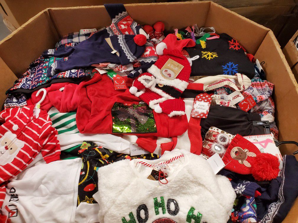 Pallet of Christmas clothes, baby, girls, boys Men's women's all new
