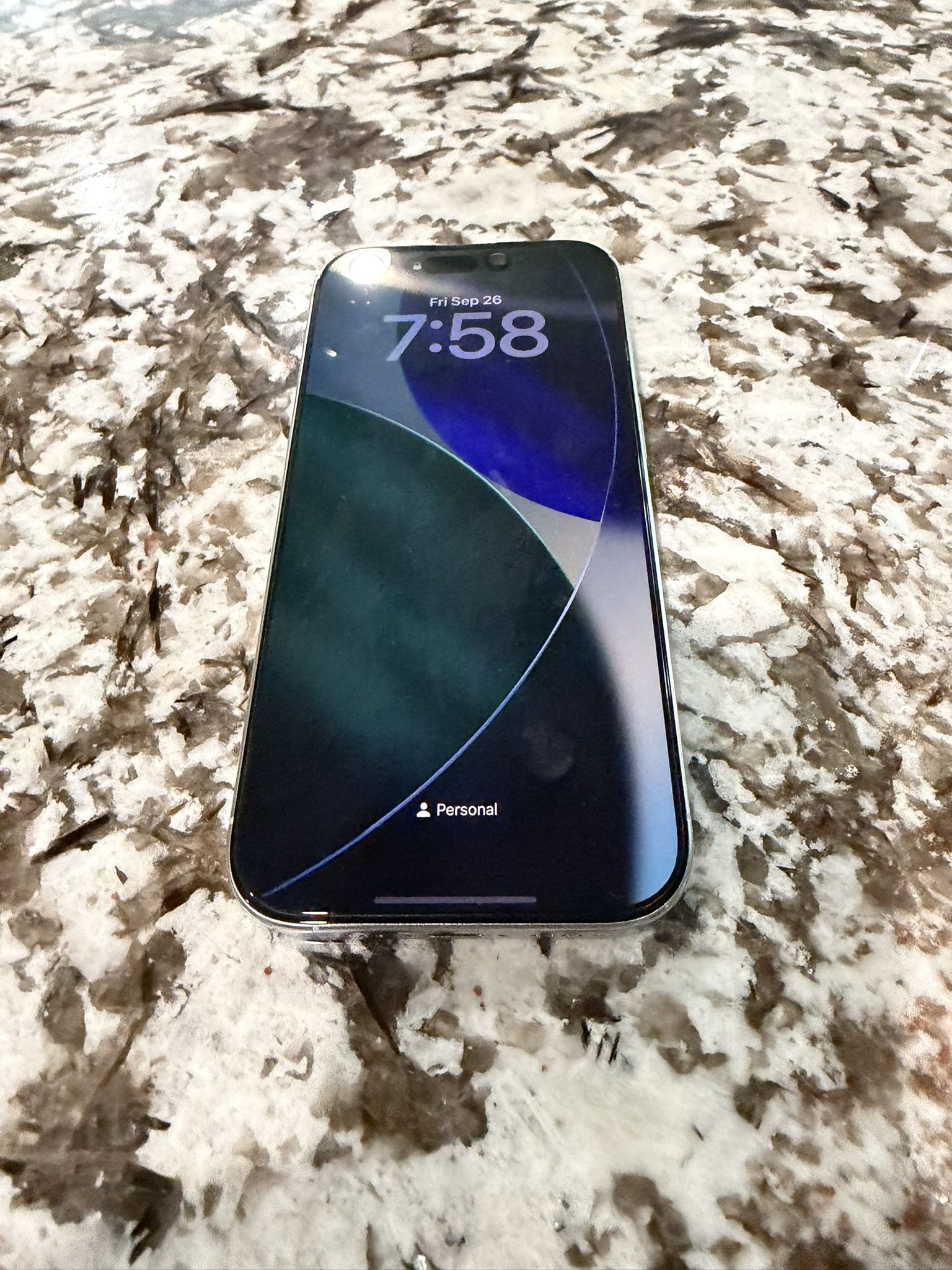 iPhone 16 Pro - 256Gb - White - 94% Battery Health