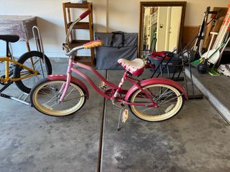 Girls bike