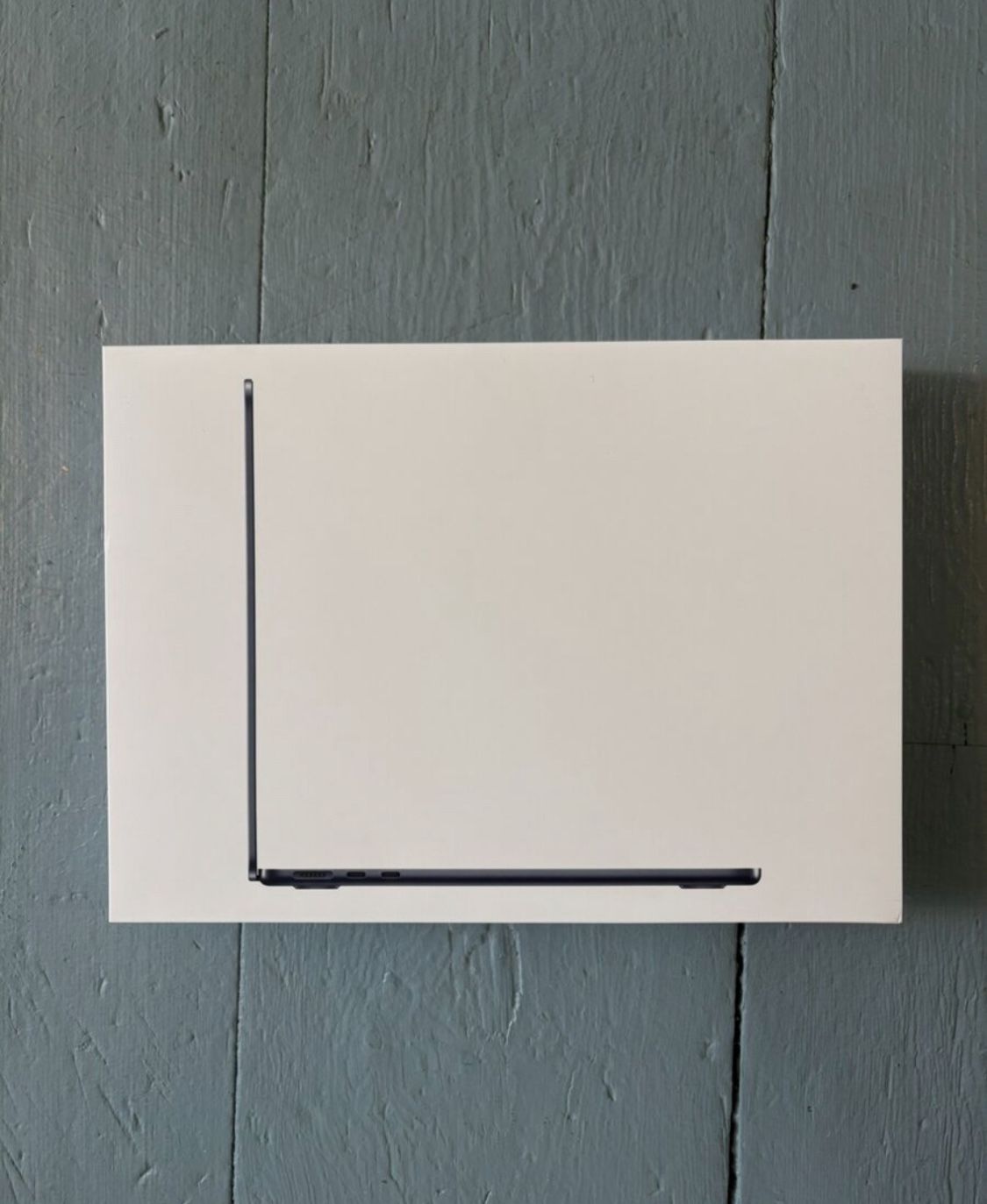 MacBook Air M3 sealed box