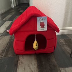 Snoopy Dog Bed 