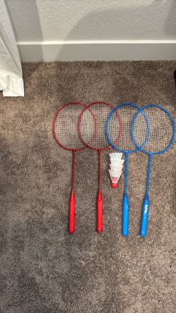 Badminton set