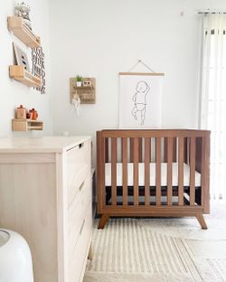 DaVinci Otto 3-in-1 Convertible Mini Crib