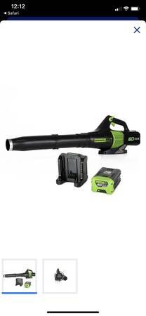 Greenworks PRO 130 MPH 610 CFM 60-Volt Battery Cordless Leaf Blower 