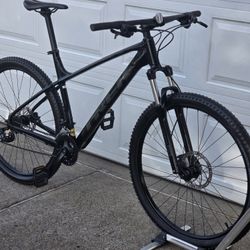 29er Trek Marlin Mountain Bike XL