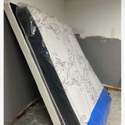 Mattress With Bo spring 