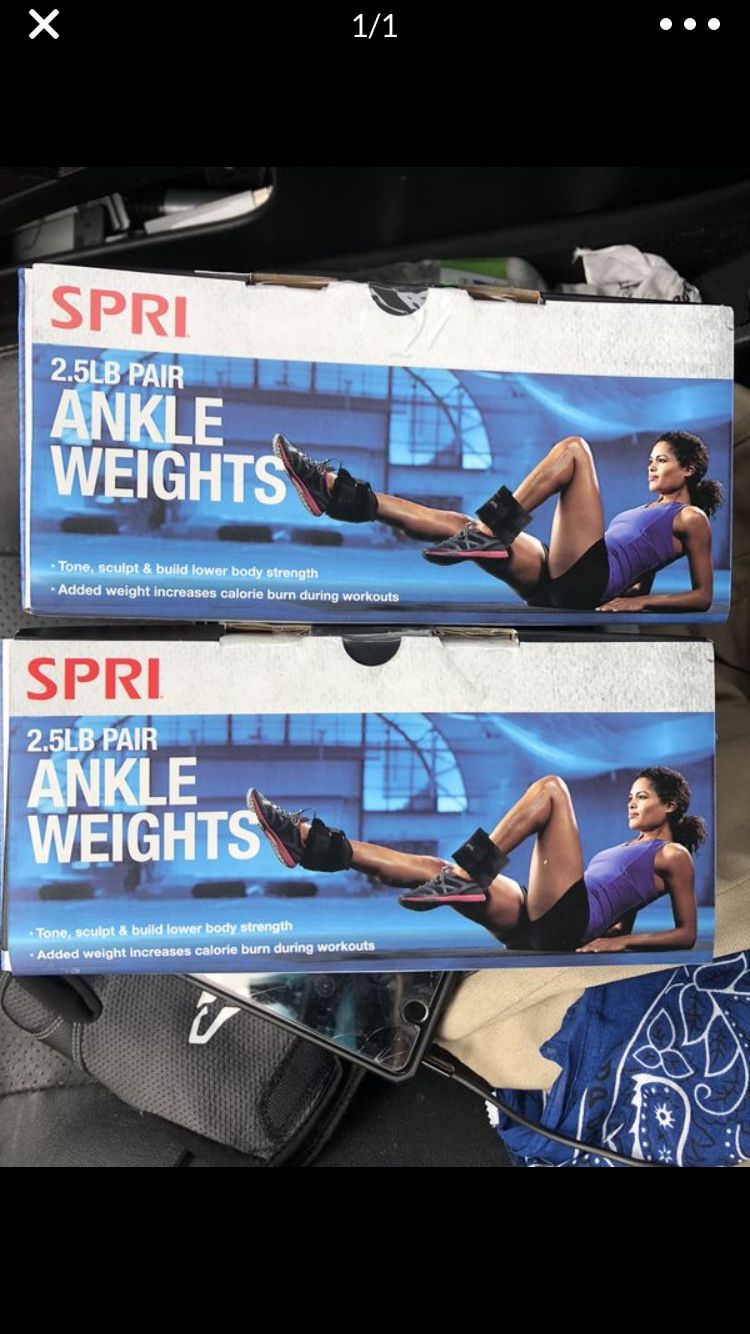New Sealed Box 2.5 lb pair of ankle weights 2.5 lb each ankle develop legs, calves and speed, also available AW’s come in 2.5 & 5, 10 lbs