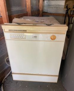 Whirlpool Dishwasher. First $65 Takes It