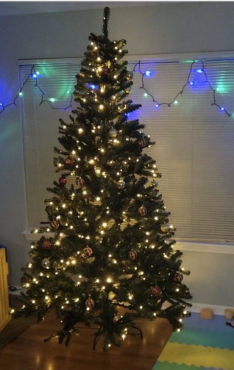Christmas Tree With Lights