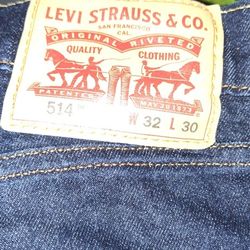 Levis