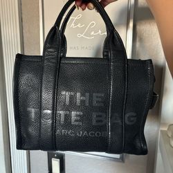 Marc Jacobs The Tote Bag